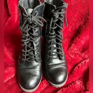 Jtelle - Kassie - Women's Combat Lug Sole Chunky Lace Up Ankle Booties, Black